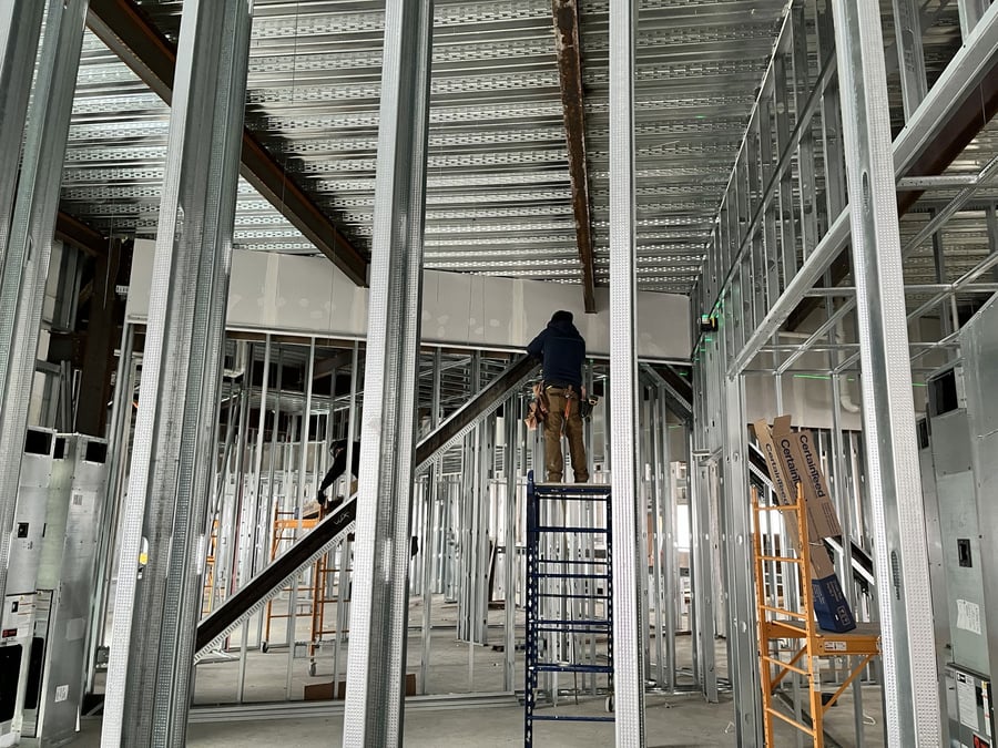 Expanding Extraordinary